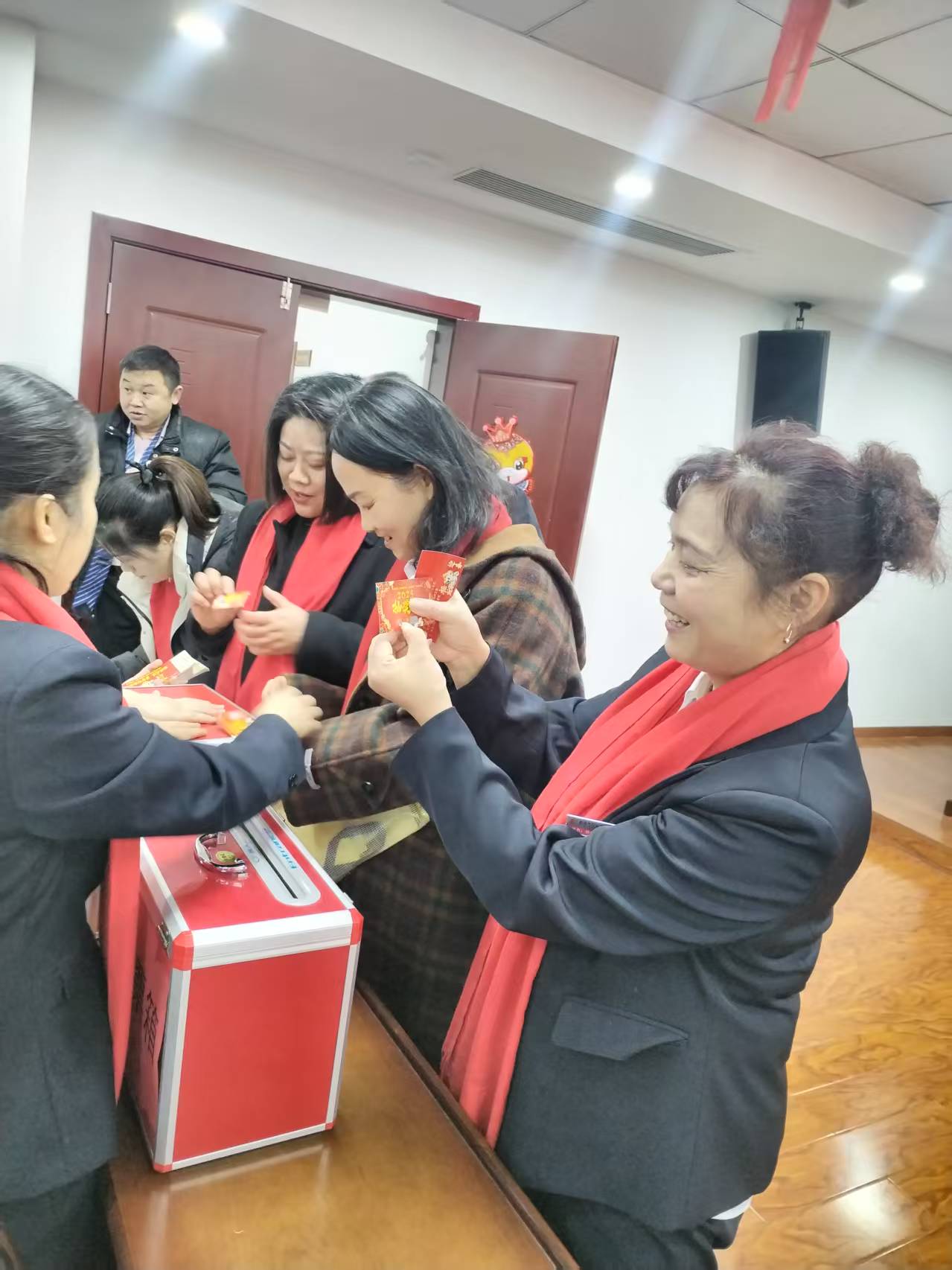 常德物業(yè)管理,物業(yè)企業(yè),陽(yáng)光物業(yè) 常德物業(yè)管理,物業(yè)企業(yè),陽(yáng)光物業(yè)