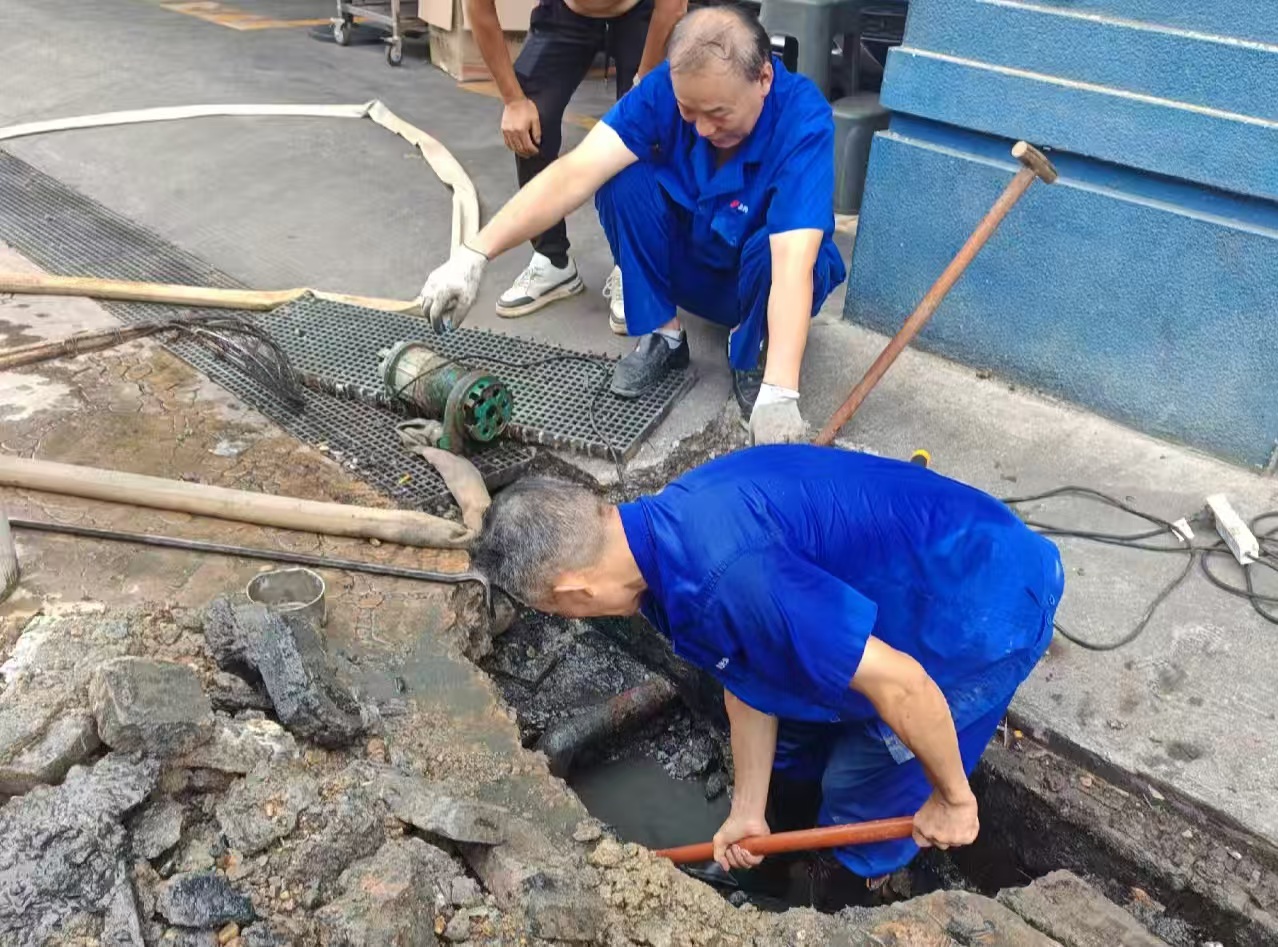 常德物業(yè)管理,物業(yè)企業(yè),陽(yáng)光物業(yè) 常德物業(yè)管理,物業(yè)企業(yè),陽(yáng)光物業(yè)
